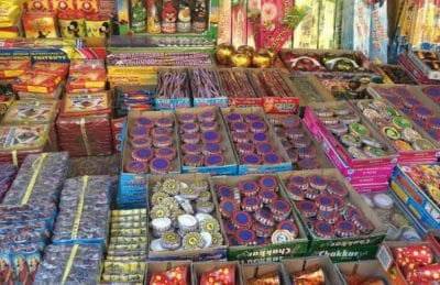 यहाँ दो घंटे चला सकेंगे केवल ग्रीन पटाखे, नहीं चला सकेंगे लड़ी, प्रशासन सख्त