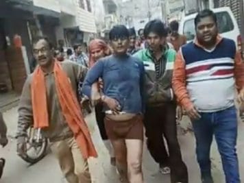 ग्वालियर में सटोरियों के हौसले बुलंद, पत्रकार को सड़क पर लाठी डंडों से पीटा