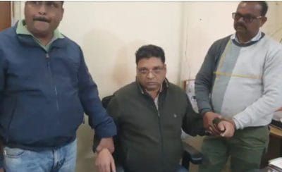 MP में EOW की बड़ी कार्रवाई, 20 हजार की रिश्वत लेते CEO रंगेहाथों गिरफ्तार