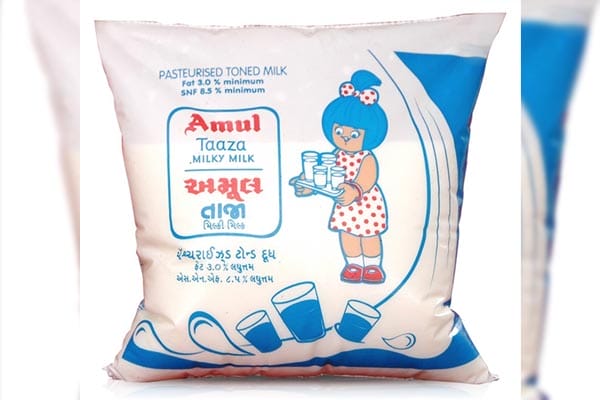 Amul and Mother Dairy increase the price of milk | Milk Price Hike : अमूल  और मदर डेयरी ने बढ़ाए दूध के दाम, 17 अगस्त से मिलेगा इतने रुपए महंगा | Milk  Price Hike