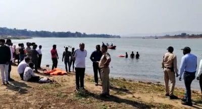नर्मदा नदी में डूबने से 4 दोस्तों की मौत, शव मिले