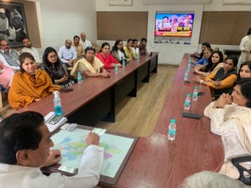 महिला दिवस पर पूर्व मुख्यमंत्री कमलनाथ की महिला पत्रकारों से “चाय पर चर्चा”