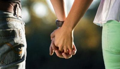 प्रेमी जोड़े ने दी एक फंदे से लटककर जान, मौत से पहले बनाया वीडियो