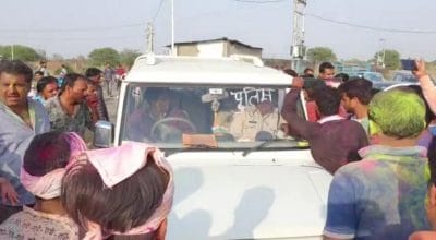 जब जुआरियों को पकड़ने गई पुलिस खुद जान बचाकर भागी