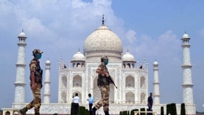 इलाहाबाद हाई कोर्ट : कृपया जनहित याचिका प्रणाली का मजाक न बनाएं, ताजमहल पर याचिकाकर्ता को हाई कोर्ट की फटकार