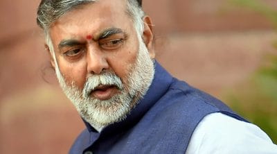 जबलपुर: केन्द्रीय मंत्री प्रहलाद सिंह पटेल का दिखा अलग अवतार, लगाई पुलिसकर्मियों को फटकार, जाने कारण