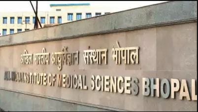 एम्स भोपाल की डॉ. तान्या शर्मा ने दुबई में किया शोध प्रस्तुत