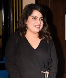 Mallika Dua ने जब डांस करते हुए की बॉक्सिंग, देखिये Video