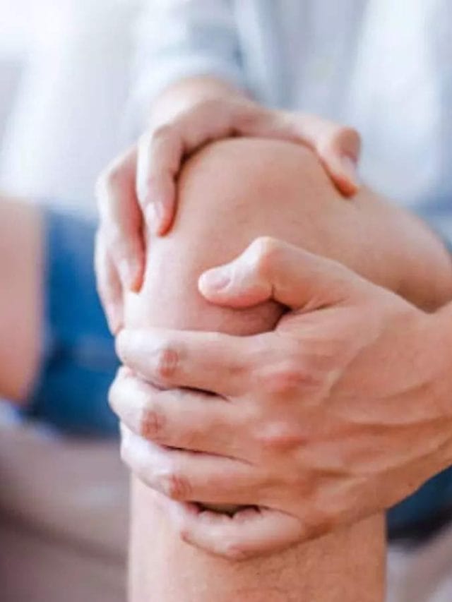 जोड़ों के दर्द को दूर करने के लिए अपना सकते हैं ये घरेलू उपाय