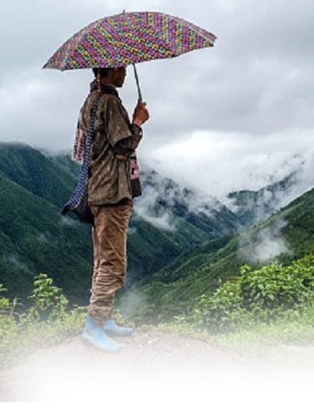 मानसून के मौसम में इन  खुबसूरत जगहों पर लें बारिश का पूरा मजा