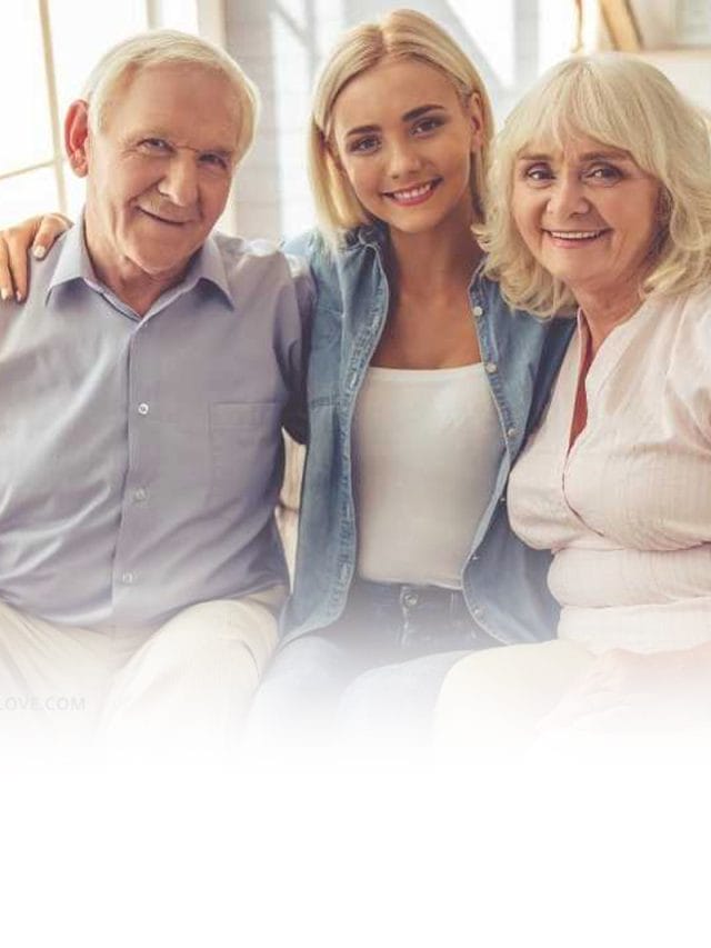 अपने माता पिता को कैसे खुश रखें | माँ बाप को खुश करने के उपाय