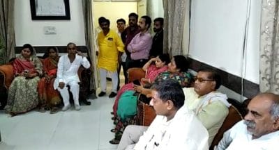 केंद्रीय मंत्री तोमर के बंगले पर दावेदारों की भीड़, Gwalior महापौर पद के प्रत्याशी पर फंसा पेंच