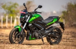 बजाज ने बढ़ाए अपनी इन गाड़ियों के दाम, ग्राहकों को लगा बड़ा झटका