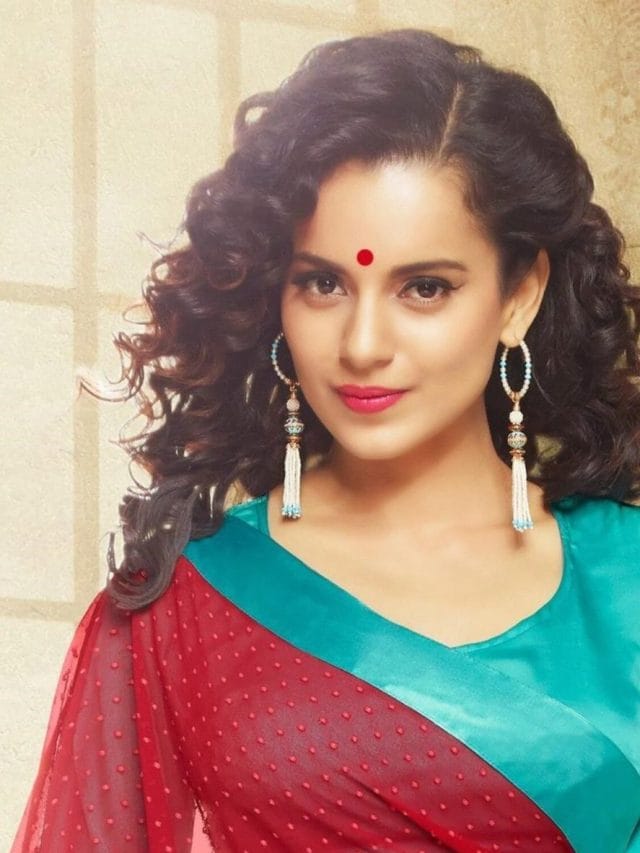 Emergency teaser : कंगना रनौत नए निर्देशन के लिए इंदिरा गांधी में बदल जाती हैं