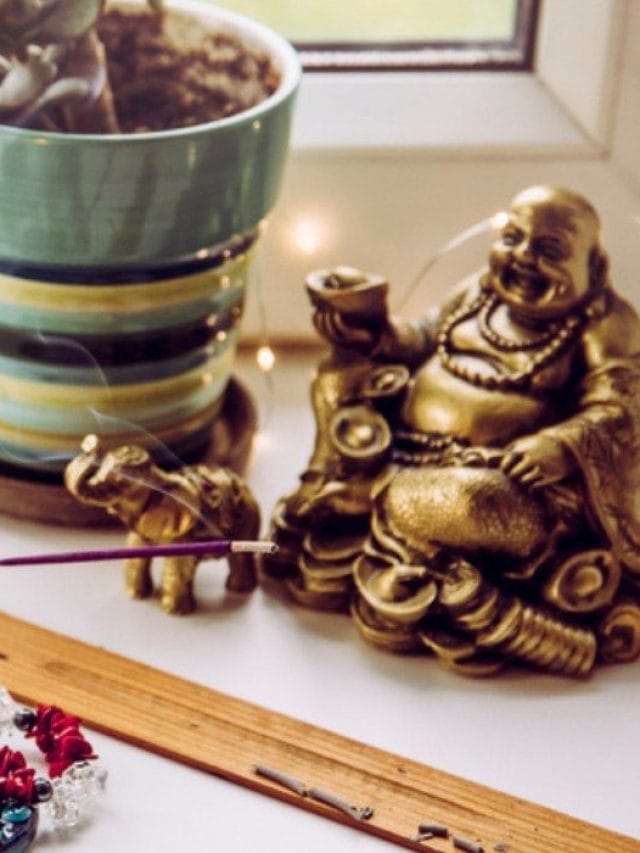 इस लाफिंग बुद्धा को चीनी भाषा में ‘बुदाई’ कहा जाता है