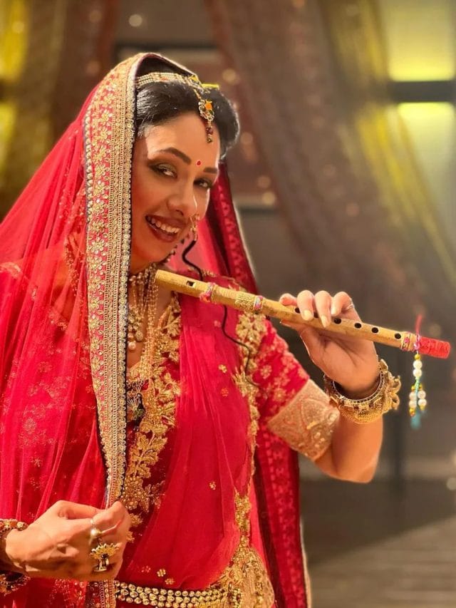 ‘अनुपमा’ फेम रुपाली गांगुली ने ‘राधा’ बन दिखाई नटखट अदाएं, देखें खूबसूरत तस्वीरें