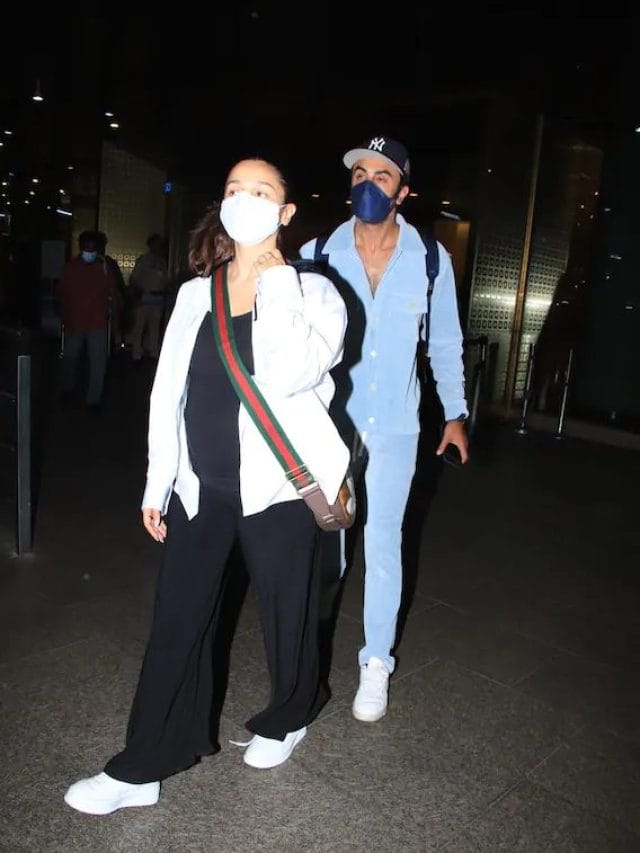 बेबीमून एंजॉय कर लौटे आलिया-रणबीर