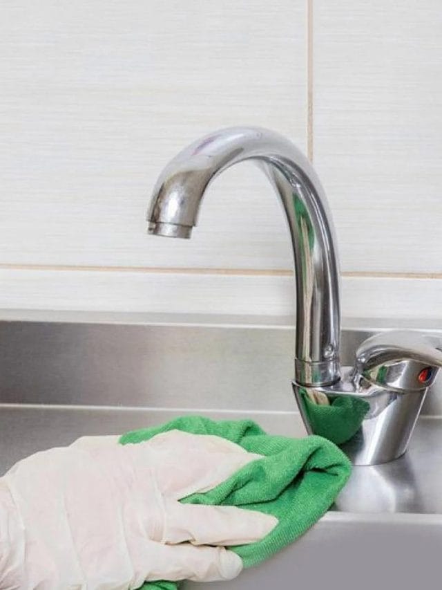 किचन सिंक कैसे साफ करें?