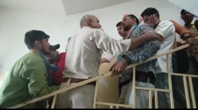 मध्यप्रदेश नर्सिंग काउंसिल में NSUI का हंगामा, छिड़का गंगाजल