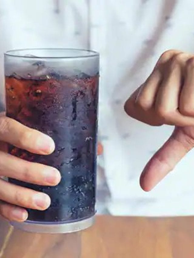 जानिए कोल्ड ड्रिंक्स पीने के नुकसान !