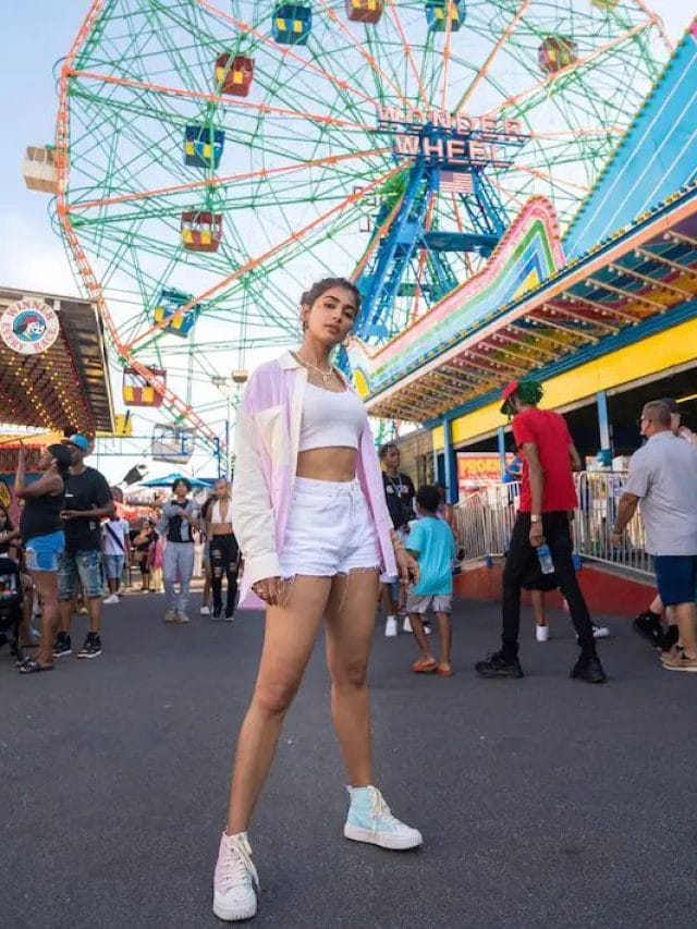 न्यू यॉर्क में पूजा हेगड़े सैर-सपाटे की तस्वीरे