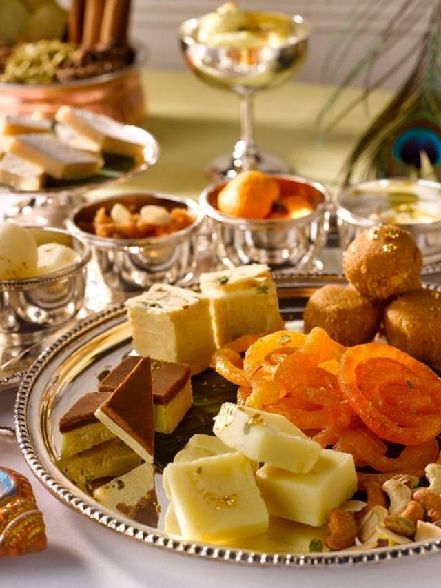 भारत की आजादी से इन मिठाइयों का है खास रिश्ता