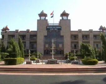 हाई कोर्ट की लाइव प्रोसिडिंग दिखाने वाले 06 यू ट्यूब चैनल्स के खिलाफ FIR