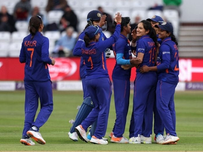 महिला क्रिकेट टीम की कप्तान हरमनप्रीत कौर ने रचा इतिहास, केंद्रीय मंत्री ज्योतिरादित्य सिंधिया ने दी बधाई