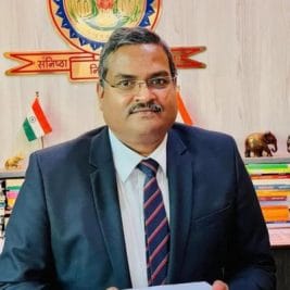 बिशप पीसी सिंह नागपुर एयरपोर्ट से हिरासत में, जबलपुर EOW टीम ने पकड़ा