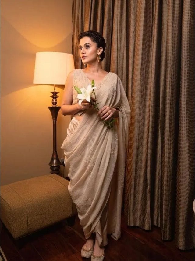 इंडो-वेस्टर्न लुक में तापसी पन्नू का गॉर्जियस लुक