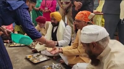 गुरुद्वारा पहुंचे सीएम शिवराज ने मत्था टेका, लंगर में प्रसाद खाया, सेवा की