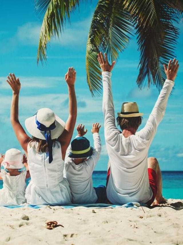 tips-for-travelling-with-family-featured(1)