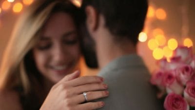 Relationship Tips: जानिए लव मैरिज के 6 नुकसान, जिंदगी भर हो सकता है पछतावा