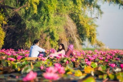 Romantic Places In Indore : इंदौर की इन रोमांटिक जगहों पर पार्टनर संग बिताए वक्त, यादगार रहेगा पल