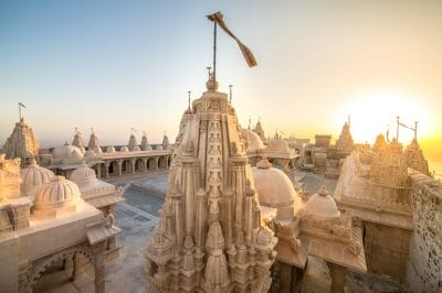 Famous Jain Temples : ये हैं जैन धर्म के 5 प्रमुख तीर्थ स्थल, पर्यटकों के आकर्षण का है केंद्र