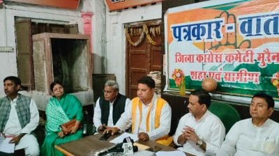 Morena News : कांग्रेसियों ने भाजपा सरकार और अधिकारियों पर साधा निशाना, निगम कमिश्नर को बताया भाजपा का दलाल