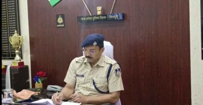 Shivpuri News : एसपी रघुवंश कुमार ने संभाली पुलिस की कमान, वरिष्ठ पुलिस अधीक्षक का मनाया गया विदाई समारोह