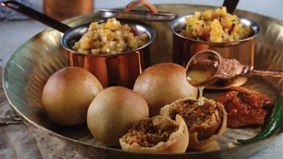 Best Street Food: देश ही नहीं विदेशों में भी फेमस है ये स्वादिष्ट व्यंजन, स्वाद ऐसा कि दिन भर लगती है दीवानों की लाइन