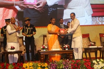 अंतरराष्ट्रीय धर्म-धम्म सम्मेलन 2023 : राष्ट्रपति ने कहा ‘धर्म की आधारशिला पर टिकी है मानवता’