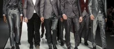 भोपाल में शराबियों का कैटवॉक, सड़क पर खींची गई दस फिट लंबी लकीर पर चलेंगे शराबी