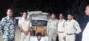 Shivpuri News : पुलिस ने शराब तस्करों के खिलाफ की कार्रवाई, 49 पेटी कच्ची शराब जब्त