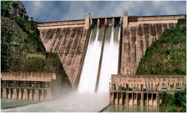 Biggest Dam In India : विशालता के लिए देशभर में मशहूर है ये बड़े बांध, दूर-दूर से घूमने आते हैं लोग