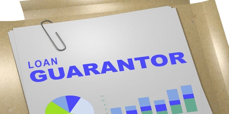 दोस्त के चक्कर में बिना सोचे समझे Loan Guarantor तो नहीं बन रहे आप? पहले जान लें अपनी जिम्मेदारियां