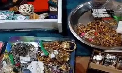 MP News : लोकायुक्त की बड़ी कार्रवाई, 45000 सैलरी पर रिटायर्ड स्टोर कीपर के पास 10 करोड़ से ज्यादा की अवैध संपत्ति, 21 लाख रुपए कैश सहित 45 लाख के गोल्ड बरामद