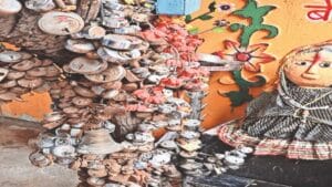 Ajab Gajab, vidisha betwa river temple