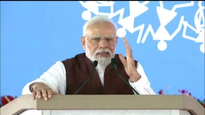 PM Modi MP Visit : पीएम मोदी ने विपक्ष के INDIA गठबंधन पर साधा निशाना, कहा ‘सनातन को खत्म करने की नीयत लेकर आया घमंडिया गठबंधन’