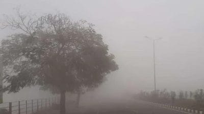 IMD मौसम अपडेट: उत्तर भारत में घना कोहरा, तेलंगाना-कर्नाटक में शीतलहर का अलर्ट, पहाड़ों पर बर्फबारी की संभावना