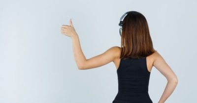 सक्सेसफुल लोगों की पहचान है ये 7 आदतें, लक्ष्य से कभी नहीं भटकता इनका ध्यान