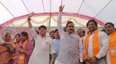 केंद्रीय मंत्री सिंधिया ने की तारीफ, बोले-नरोत्तम सबसे अच्छे जनसेवक, कांग्रेस पर साधा निशाना