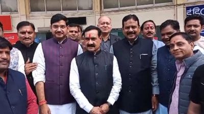 जेपी नड्डा पीताम्बरा माई और शनिदेव के दर्शन कर दिल्ली लौटे, मुख्यमंत्री बनने के सवाल पर नरोत्तम मिश्रा ने कह दी ये बड़ी बात